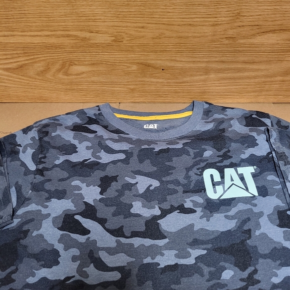 CAT Blue Camo T-shirt Kids Size XXL - Picture 3 of 6